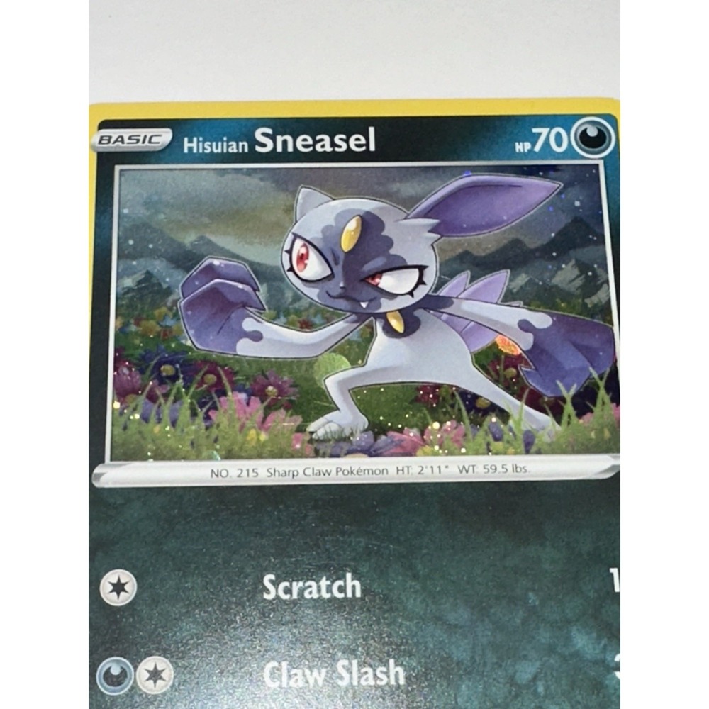 CRAZY Fart Swirl ๐ MISCUT ERROR alignment dot! Hisuian Sneasel 092/189 holoโ - Picture 8 of 11